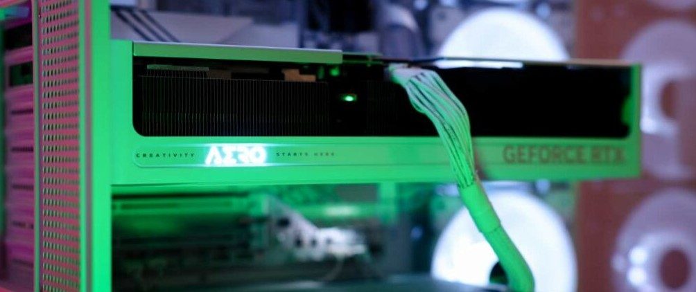 PC Gaming Gigabyte 5070Ti Trắng _anh 3